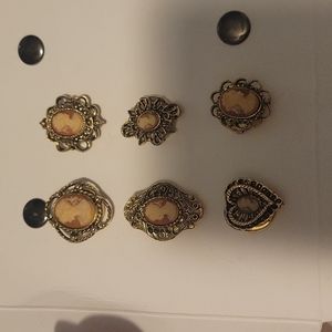 Six Victorian Cameo Vintage Buttons | Color